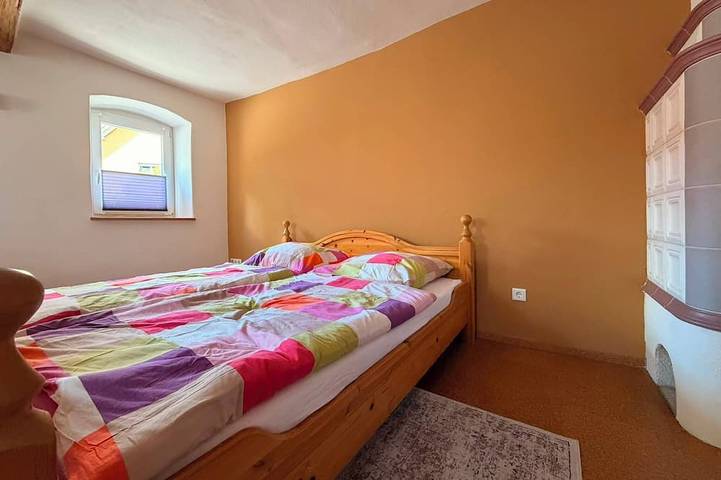 Ganze Wohnung, Gemütliche Ferienwohnung im schönen Altbau am Steigerwald in Fränkisches Weinland