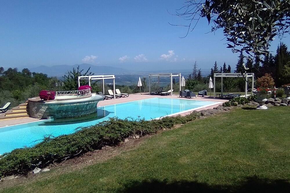 Ganze Wohnung, 2 bedrooms apartment in Chianni, Etruskische Küste