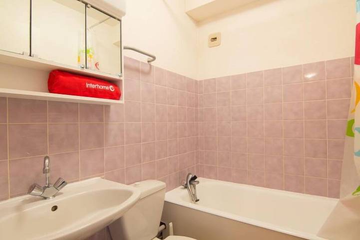 Gîte pour 2 personnes, avec balcon, animaux acceptés dans Saint-Énogat - 2