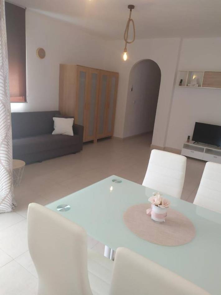 Entire apartment, Apartment 'Cerca Plaza De Toros Vera' with Private Terrace and Air Conditioning in Vera, Cordillera Penibética