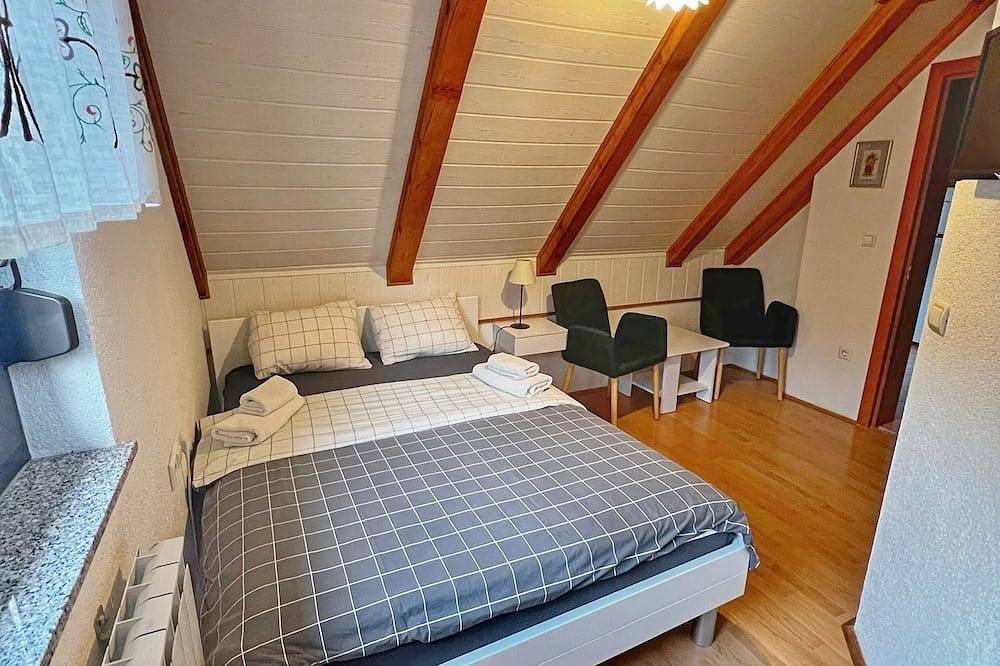 Ganze Wohnung, Zimmer Radmila, (8424), Plitvicka jezera, hr in Smoljanac, Plitvicer Seen