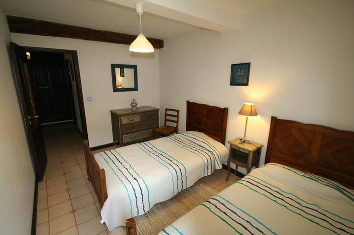Gîte pour 4 personnes, avec piscine et jardin, animaux acceptés à Le Tech - 2