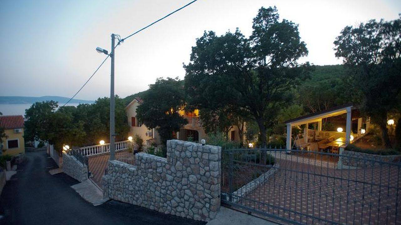 Ganze Ferienwohnung, Ferienwohnung für 6 Personen (50 m²) in Povile in Povile, Primorje-Gorski Kotar