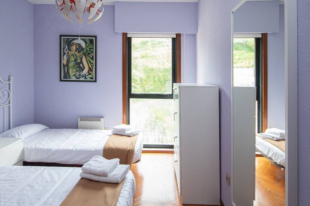 Entire apartment, Ag Piso Dúplex A Terraciña de Malpica 1ª Línea mar in Malpica de Bergantiños, Costa da Morte