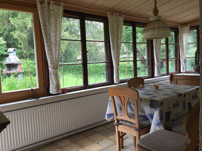 Ferienwohnung für 6 Personen, mit Balkon und Garten sowie Pool am Tegernsee - 3