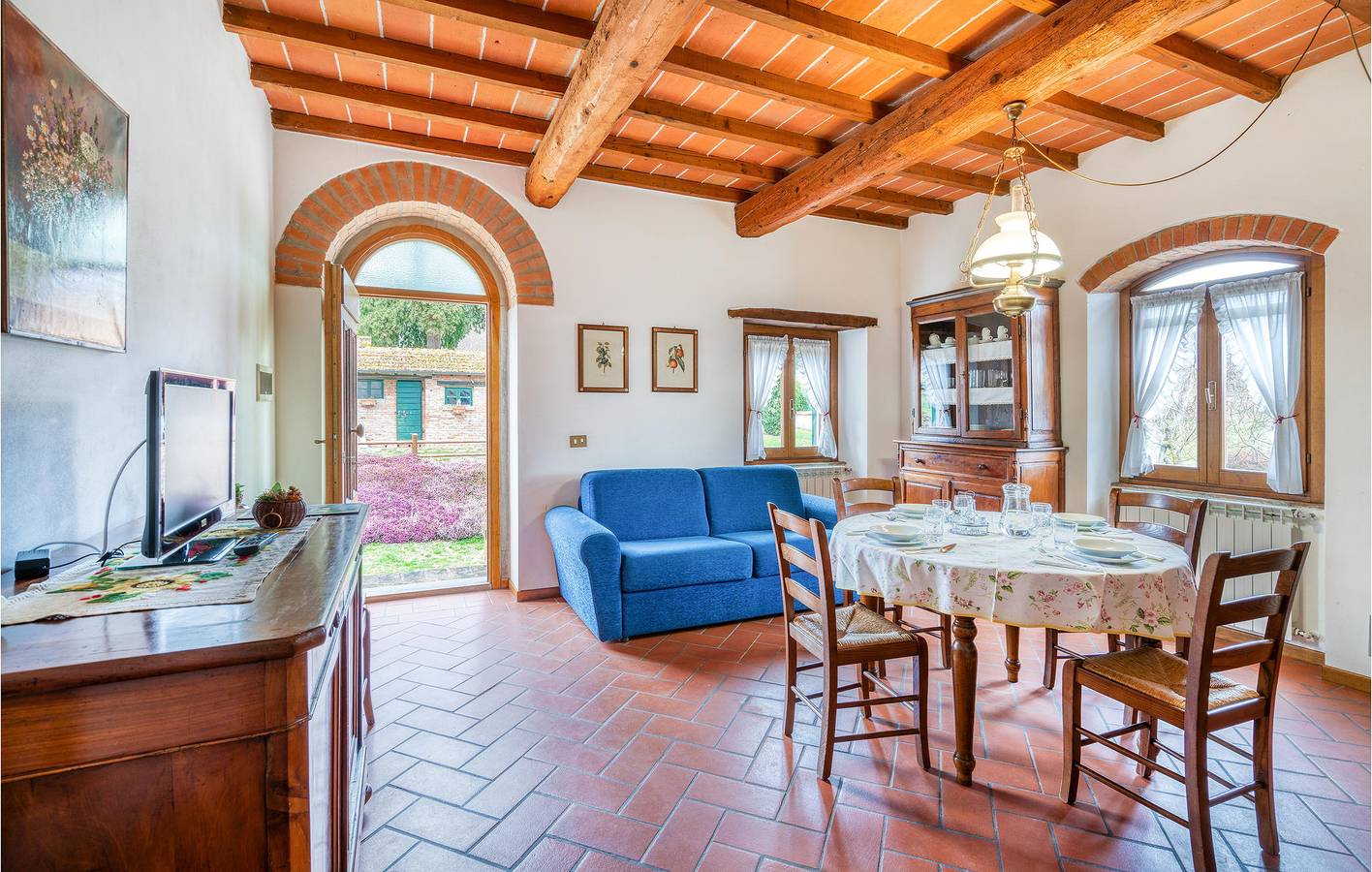 Ganze Ferienwohnung, Poppi Poolside Oase in Poppi, Casentino