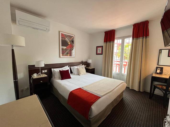 Hôtel pour 3 personnes, avec vue et jardin