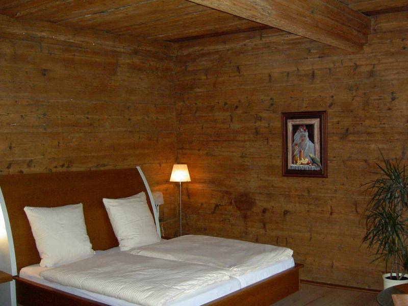 Ganze Ferienwohnung, Hotel "Zur Noll" - Doppelzimmer mit Du/Wc in Jena, Saaleland