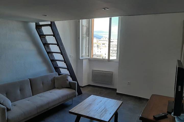 Gîte pour 2 personnes dans Cinema Le Studio Bastia - 3