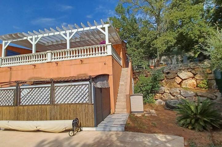 Luxuriöse provenzalische Villa an der französischen Riviera in ruhiger Lage mit Balneopool ncc, 6p in Vidauban, Draguignan Region