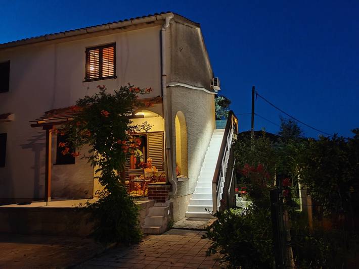 Apartamento entero, Apartamento-estudio con aire acondicionado Ugljan As-15613-a in Ugljan, Isla de Ugljan