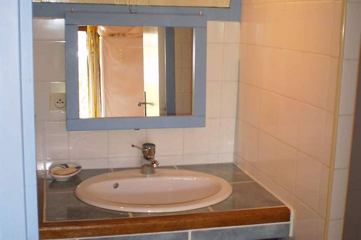 Gîte pour 2 personnes, avec jardin à Pélissanne - 3