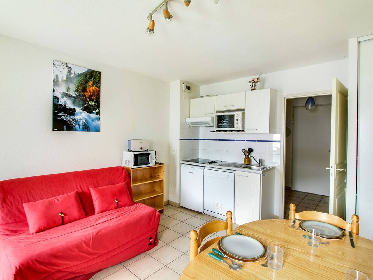 Appartement entier, Chalet duplex 6 pers avec parking à 600m des remontées, proche commerces et navette gratuite in Cauterets, Parc national des Pyrénées