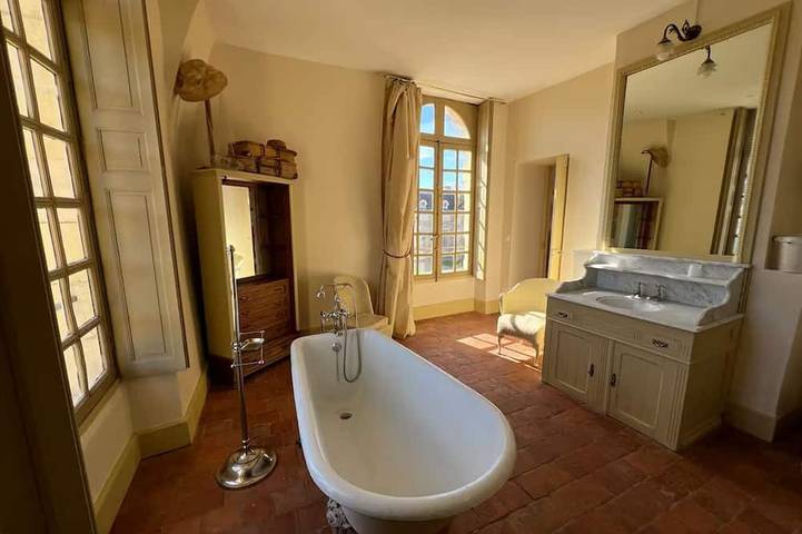 Chambre d’hôte pour 2 personnes à La Ferté-Saint-Aubin - 2