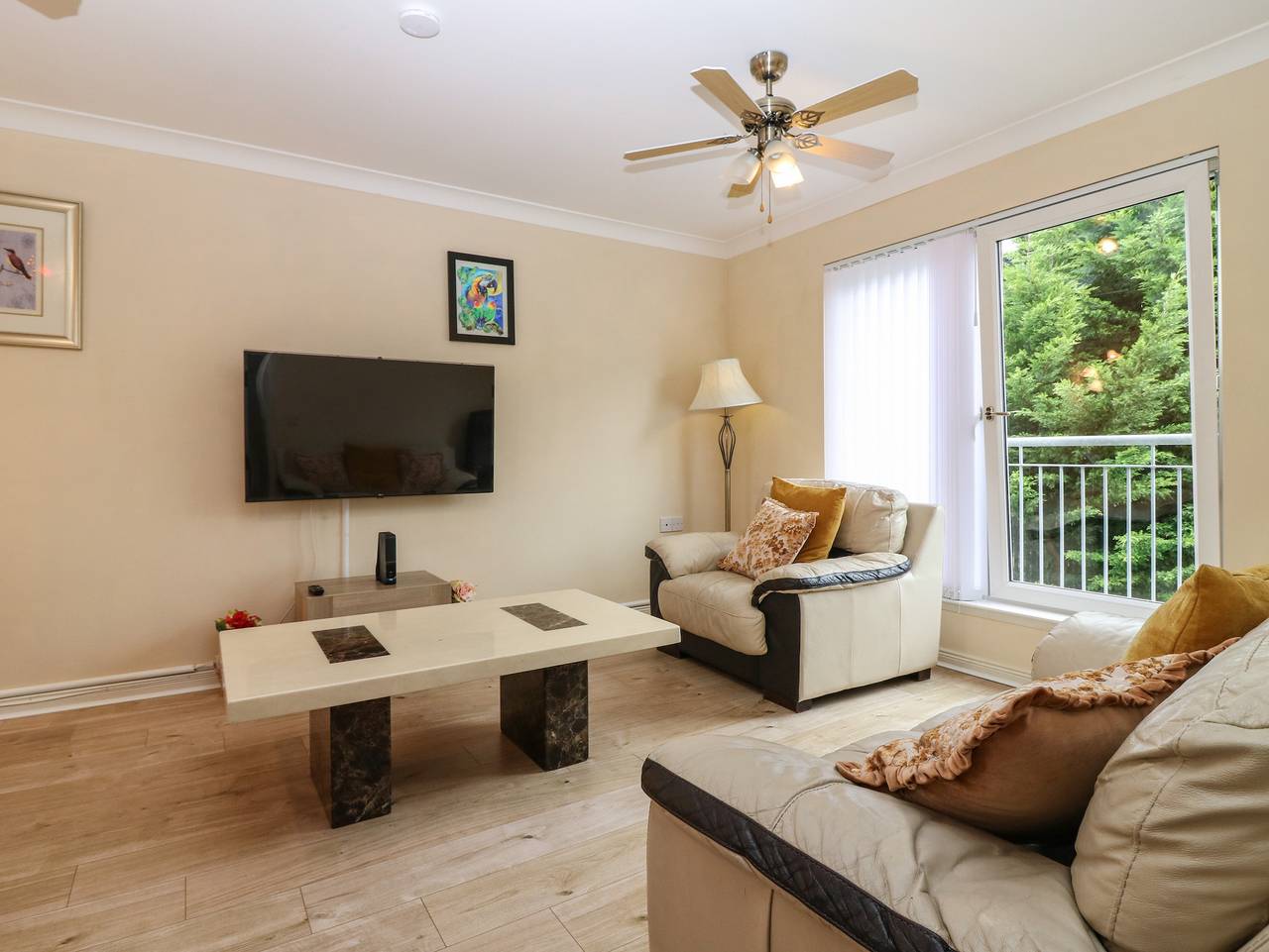 Gîte pour 7 personnes avec jardin in Dundee, Angus