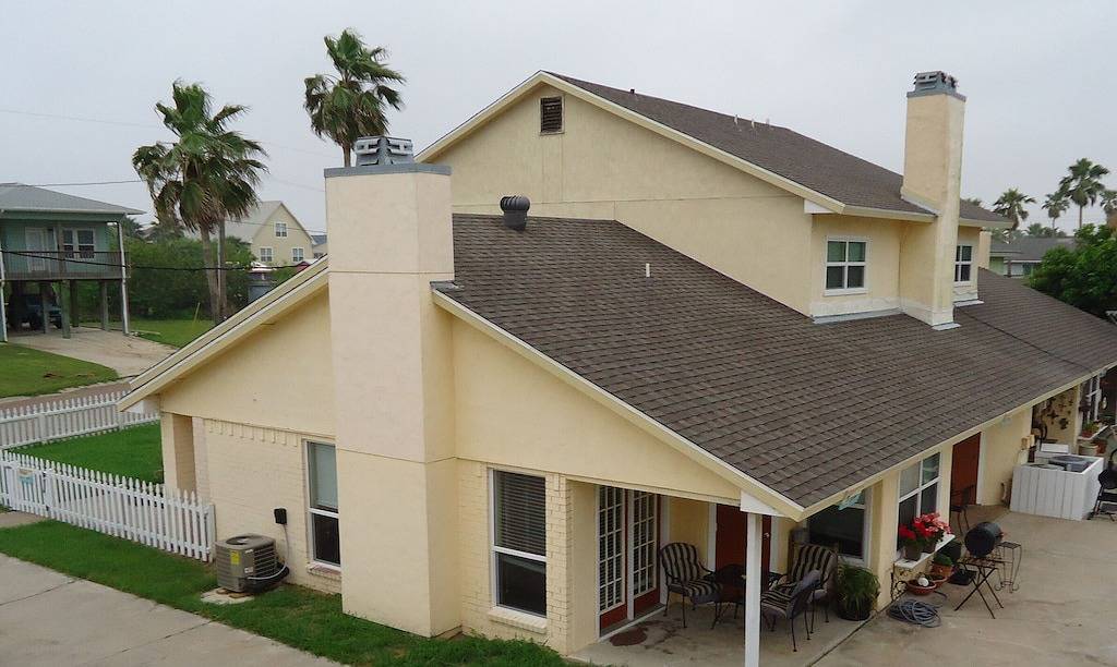 Ganze Wohnung, Tarpon! -Lg Schöne 1 Br, 1 Ba, hundefreundlich, eingezäunten Hof, zu Fuß zum Strand! in Port Aransas, Mustang Island
