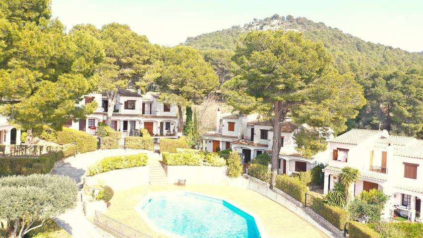 Casa rural para 6 personas, con Balcón y Terraza además de Jardín y Piscina en Torroella de Montgrí