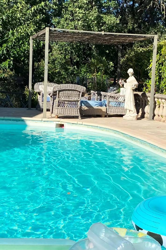 Location de vacances pour 6 personnes, avec piscine et jardin à Taradeau - 4