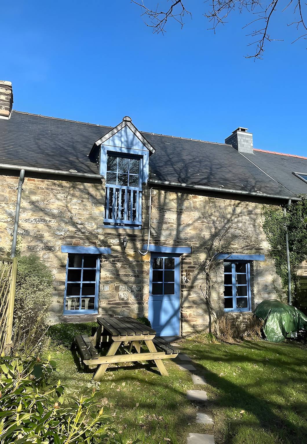 Ferienhaus „Gîte La Longère de Brocéliande“ mit privatem Garten in Paimpont, Rennes und Umgebung