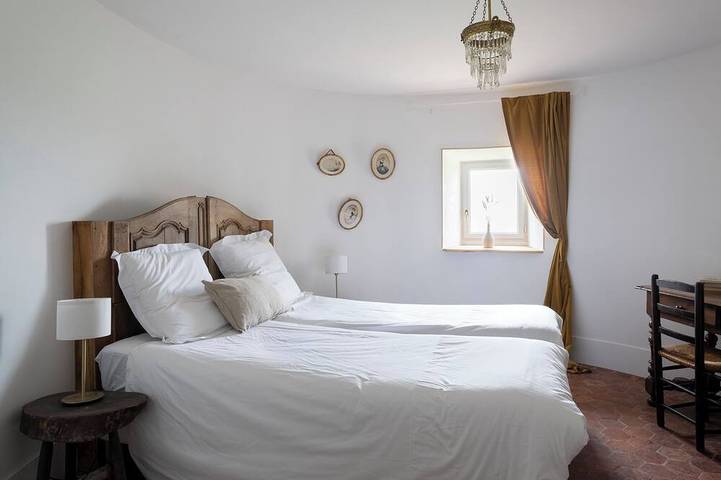 Château pour 12 personnes, avec jardin dans Côte-d'Or - 4