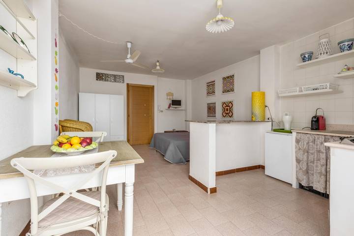 Ferienwohnung mit Meerblick für 3 Personen in Europa