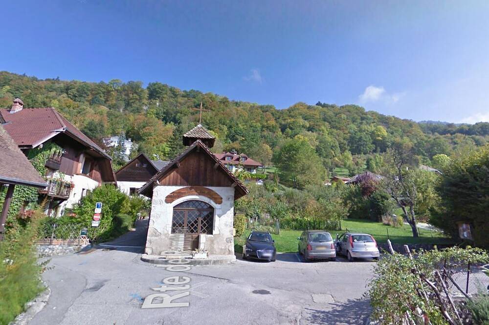 Apartamento entero, Precioso apartamento / 6 personas Menthon St Bernard, el lago de Annecy in Menthon-Saint-Bernard, Región de Annecy