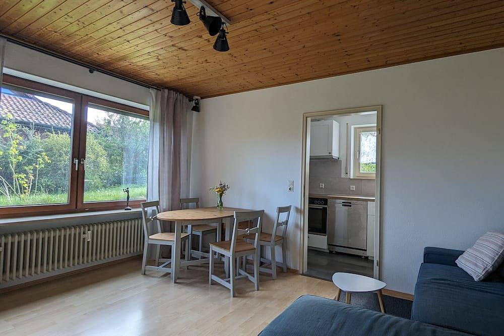 Ganze Wohnung, Ferienwohnung Wiesenblümle\" mit privater Terrasse, privatem Garten und Wlan in Schömberg, Nordschwarzwald