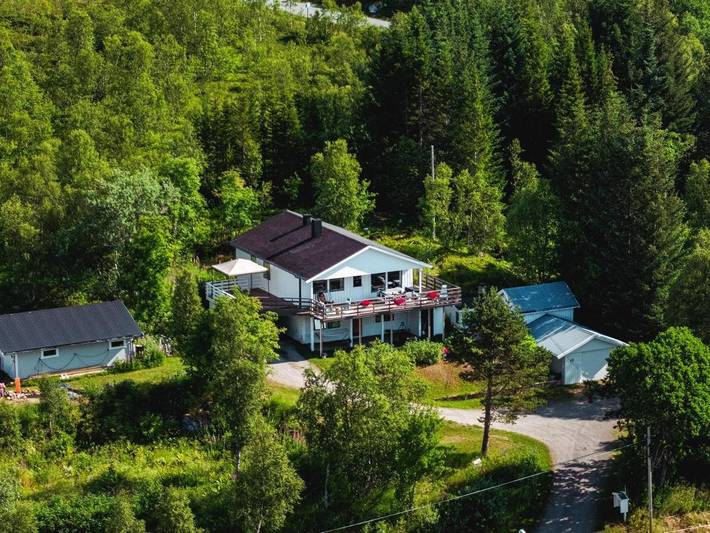 Villa für 11 Personen, mit Balkon und Terrasse sowie Garten und Sauna in Troms - 4
