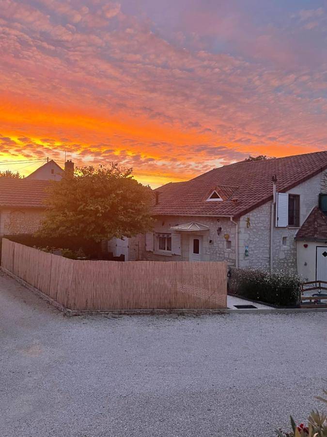 Location de vacances pour 6 personnes, avec Jardin à Antran - 2