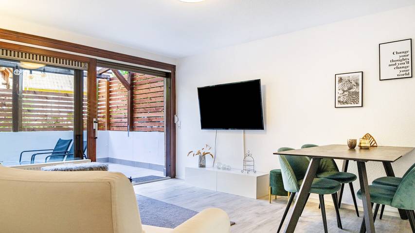 Geheel appartement, Appartement 'Becks Schöne Ferienwohnung' met privé terras, privé tuin en Wi-Fi in Oberrotweil, Vogtsburg im Kaiserstuhl