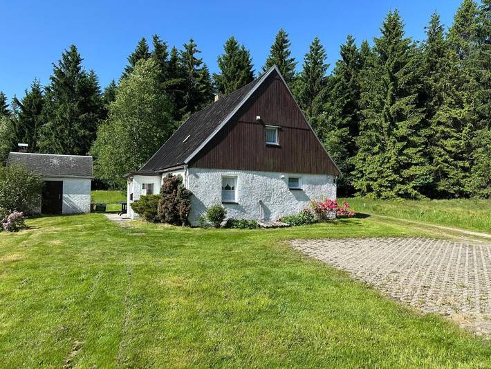 Ferienhaus für 7 Personen, mit Garten in Marienberg