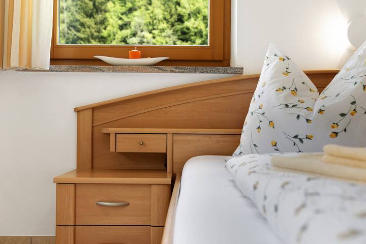 Ferienwohnung für 4 Personen, mit Garten und Whirlpool sowie Balkon in Sarntal - 2