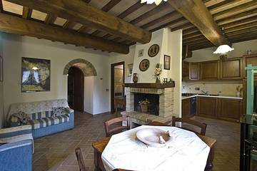 Chambre d’hôte pour 5 personnes, avec piscine et jardin à Spoleto