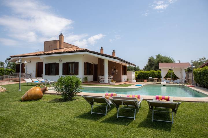 Villa für 9 Personen in Italien