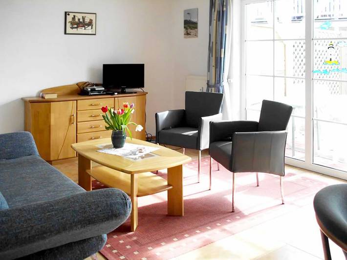 Ferienwohnung für 4 Personen, mit Garten in Prerow - 2