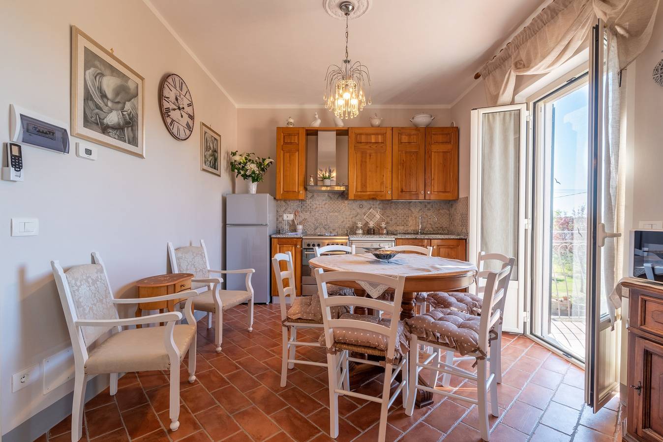 Appartamento intero, Appartamento 'L'Olivo Casa del Nonno Bingheri' con giardino in comune e Wi-Fi in Provincia di Arezzo