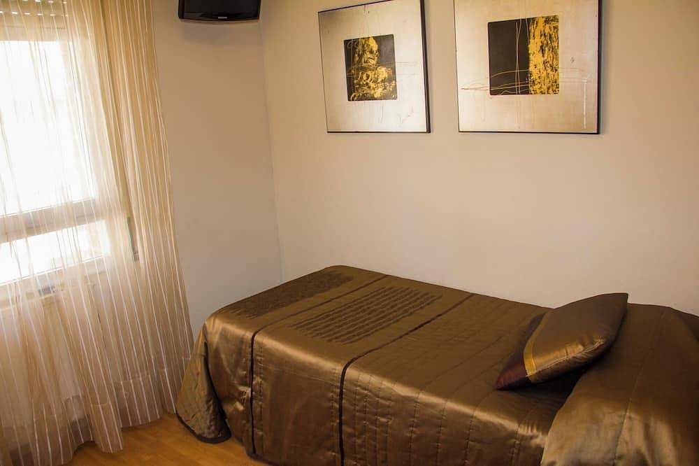 Entire apartment, Gala 2 Floor in Soria, Soria Province