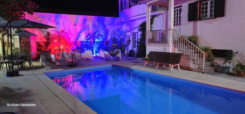 Location de vacances pour 4 personnes, avec jardin et vue ainsi que piscine et vue sur le lac dans Refóios do Lima - 3