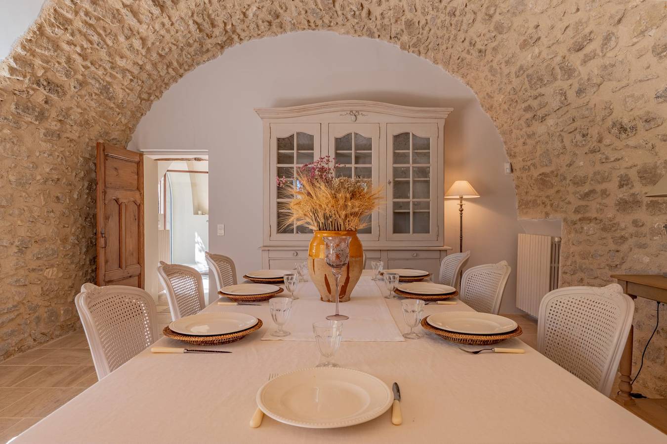 La Bastide de l'Oratoire : charm and pool for holidays in Oppede in Oppède, Parc naturel régional du Luberon