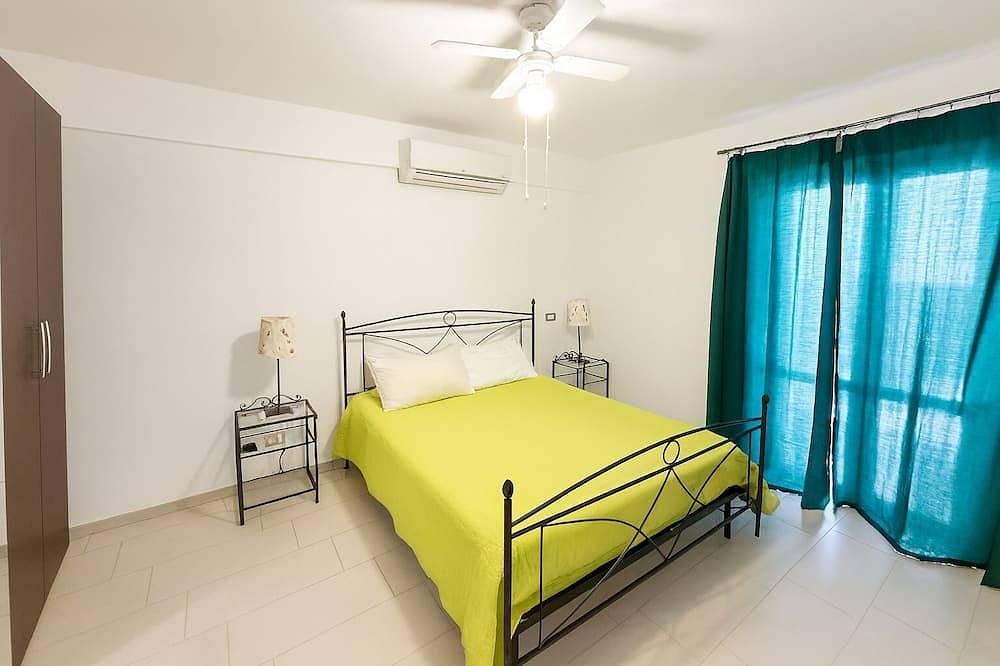Ganze Wohnung, Neue Wohnung in Vasto, A / C, mit atemberaubendem Blick auf die Adria in Vasto, Chieti Provinz
