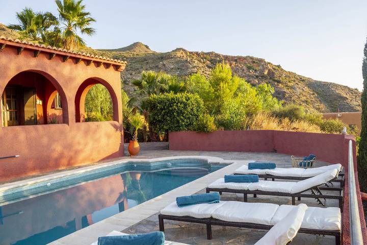 Location de vacances pour 6 personnes, avec terrasse et jardin à Mojácar - 4