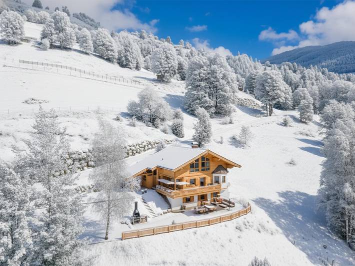 Chalet für 14 Personen, mit Balkon und Terrasse sowie Garten in Saalbach-Hinterglemm-Leogang