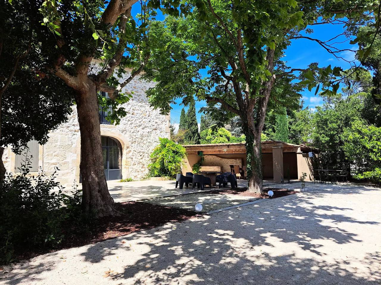 Haus 4 Personen in Graveson, Arles und Umgebung