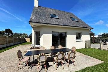 Gîte pour 8 personnes, avec terrasse et jardin dans Port de l'Aber Wrac'h