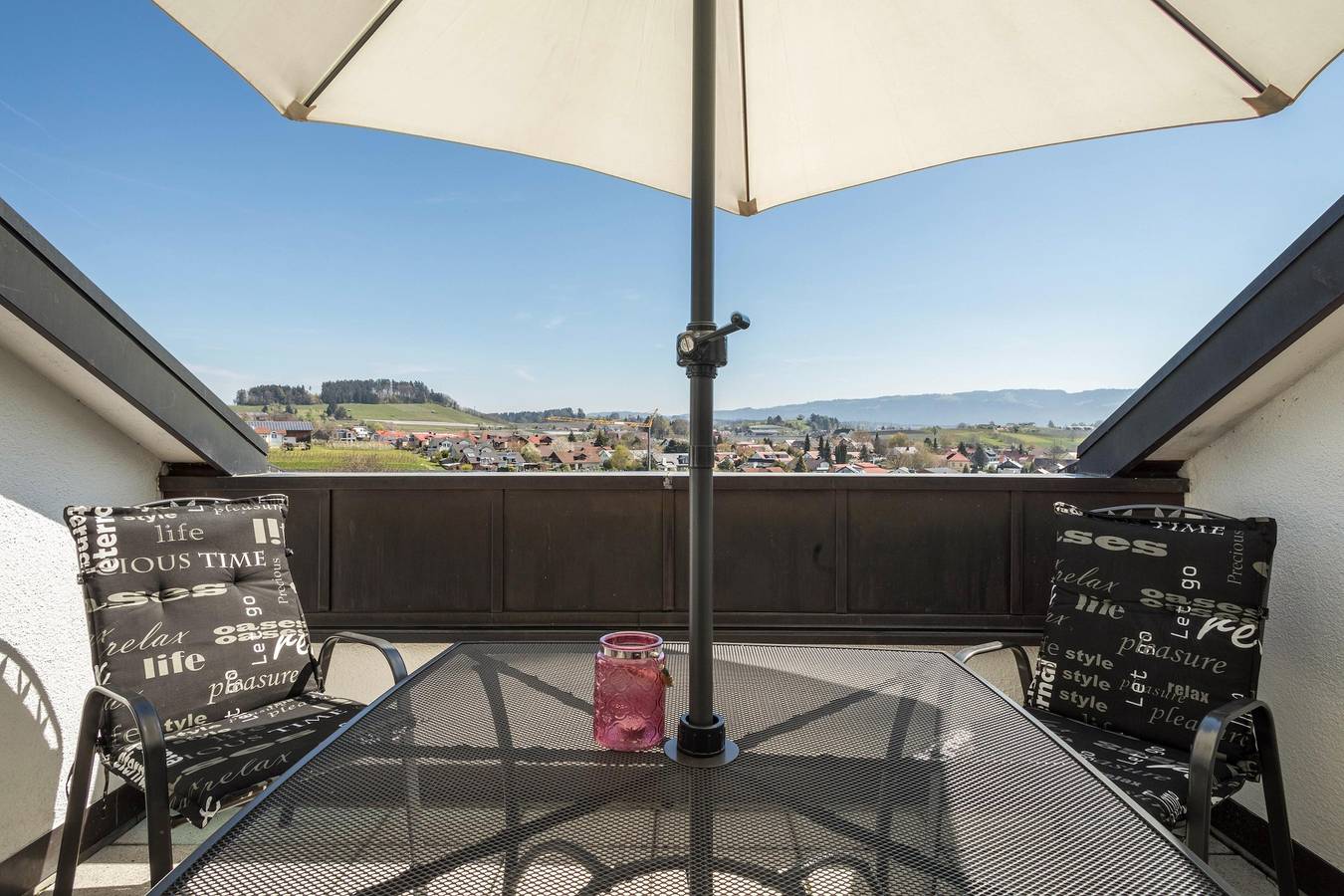 Ganze Wohnung, “Ferienwohnung Gelb” auf Ferien- und Obsthof Sonnenhalde in Bodolz, Bayerisch Schwaben