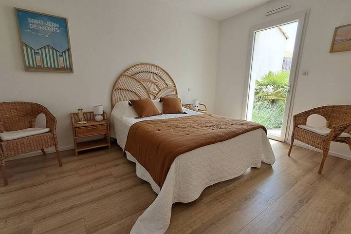 Location de vacances pour 12 personnes, avec terrasse dans Plage du Goulet - 2