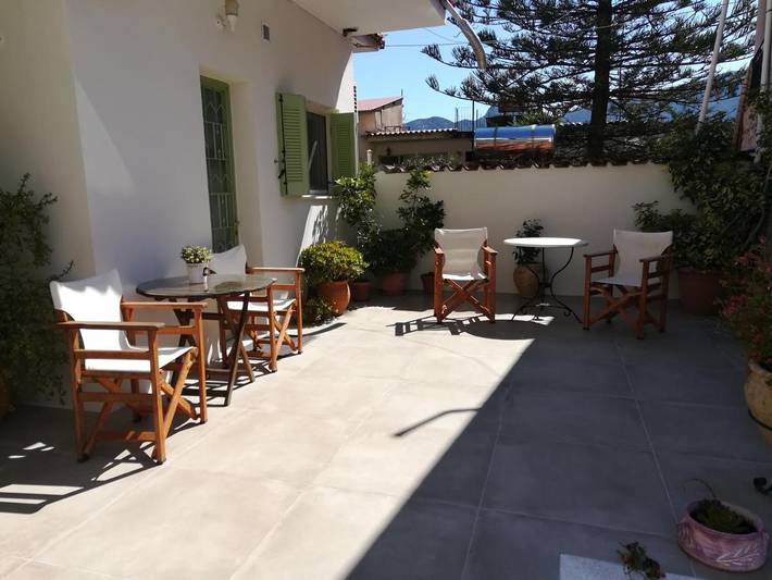 Gîte pour 7 personnes, avec vue et balcon dans Leonidion - 3