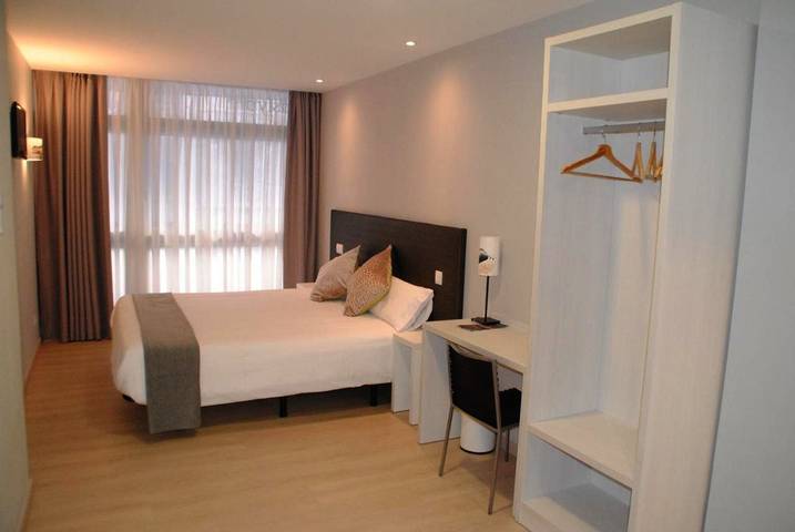 BnB für 4 Personen, mit Ausblick, kinderfreundlich in Barcelona - 4