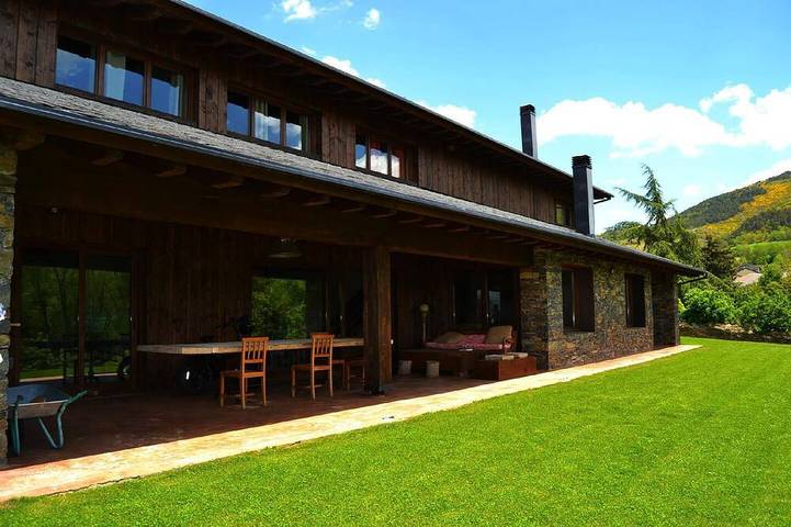 Cottage für 12 Personen, mit Garten - 1