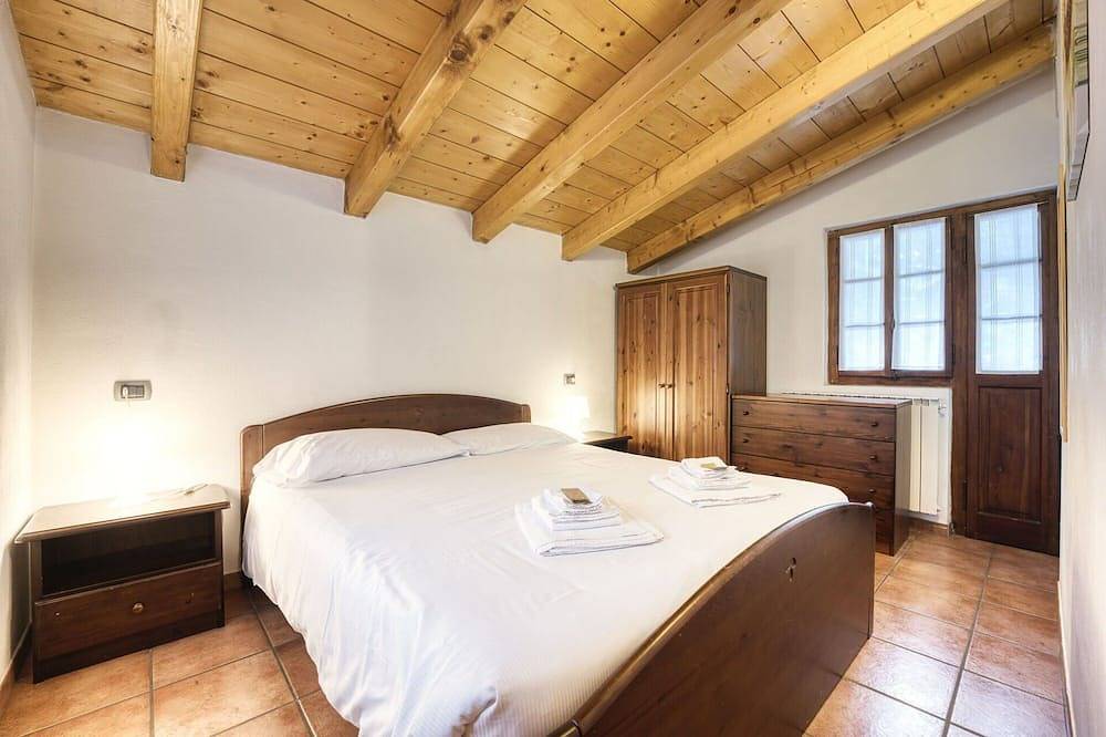 Ganze Wohnung, Herrliche Wohnung für 2 Gäste mit Tv, Balkon, Haustiere erlaubt und Panoramablick in Isella (Macugnaga), Macugnaga